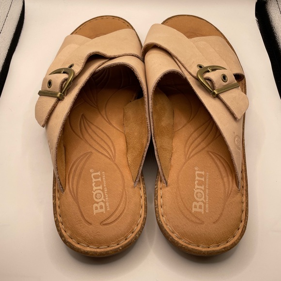 Born beige leather Slide Sandals with Buckle size 10 - Picture 7 of 9